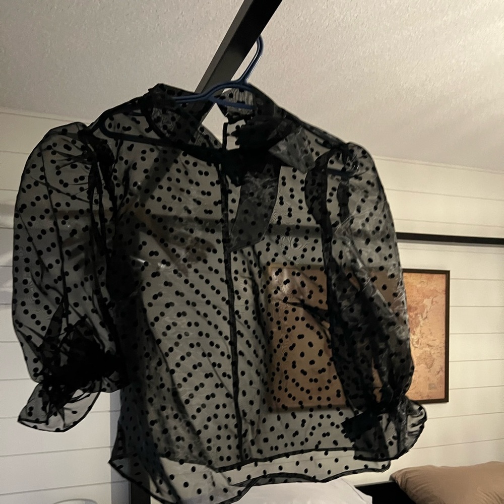 H&M Black Top - Picture 1 of 2